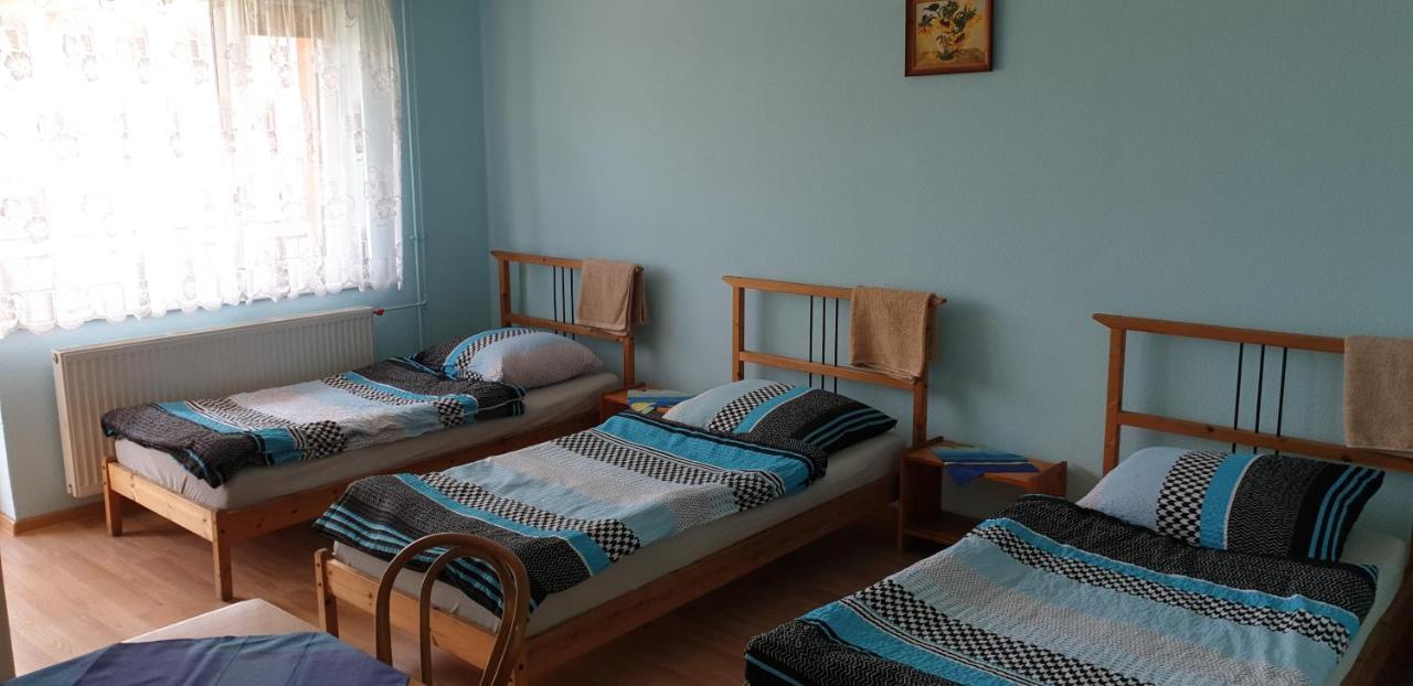 Wynajem Pokoi Dla Firm Appartement Libiaz Buitenkant foto